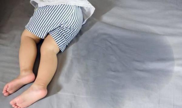 我儿子今年已经六岁了,眼看着马上就要上小学的孩子了却经常尿床,这