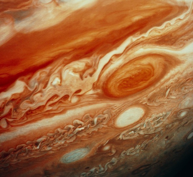 木星大红斑木星的环木星有个黯淡的行星环系统,约有6,500公里宽,但
