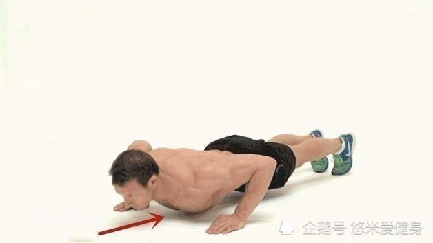 如何提升俯卧撑训练效果?5个方法帮你练厚胸肌