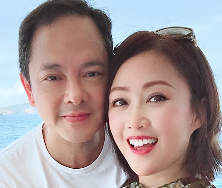 梁小冰与老公陈嘉辉的近况曝光,她被指模样进化,越来越像"蛇精脸"