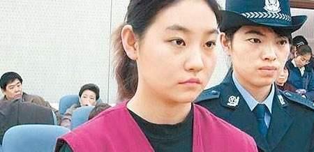 奥运冠军肖钦前女友诈骗6000多万被判无期,肖钦8年后成八一领队