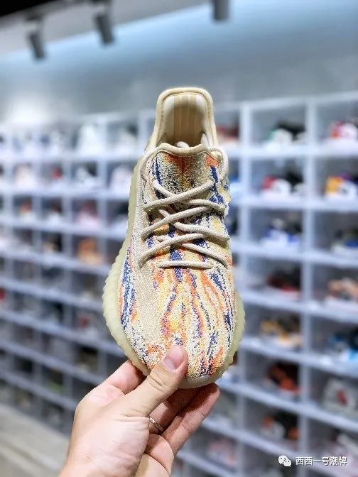 adidasyeezyboost350v2mxoat350v2暴龙兽三色迷彩