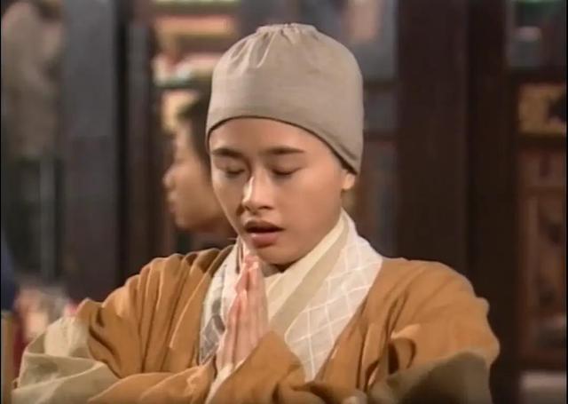 《笑傲江湖》中最美的"小尼姑",出道26年多出演配角,太可惜