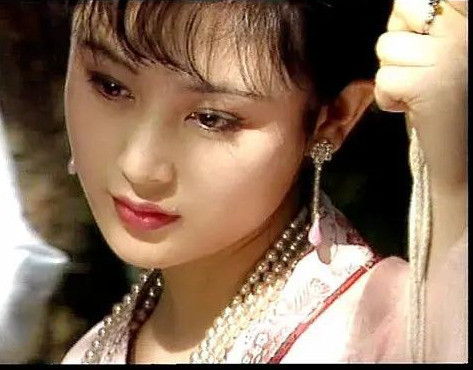 87版的《聊斋》:大咖如云,多少人一听主题曲就钻进被窝?