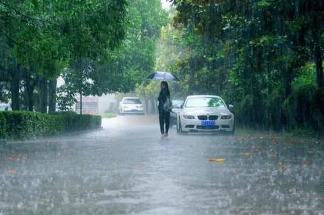 三门峡未来三天天气关键词:中阵雨,雷阵雨,暴雨,大暴雨