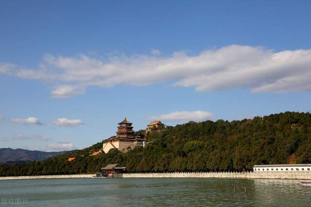 中国十大著名旅游景点 中国最有名的景点排行榜 国内知名旅游胜地