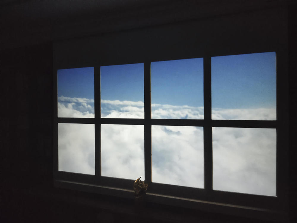 感兴趣的同学可搜索假窗户,窗外白噪音 ,windows等关键词,资源有高清.