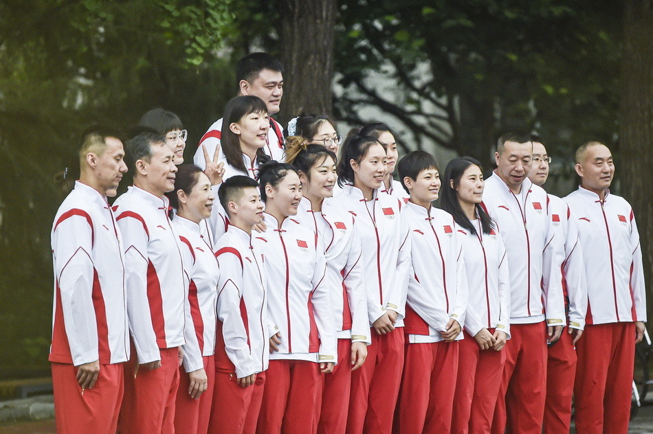 2021年7月19日,北京国家体育总局,中国女篮出征前合影.