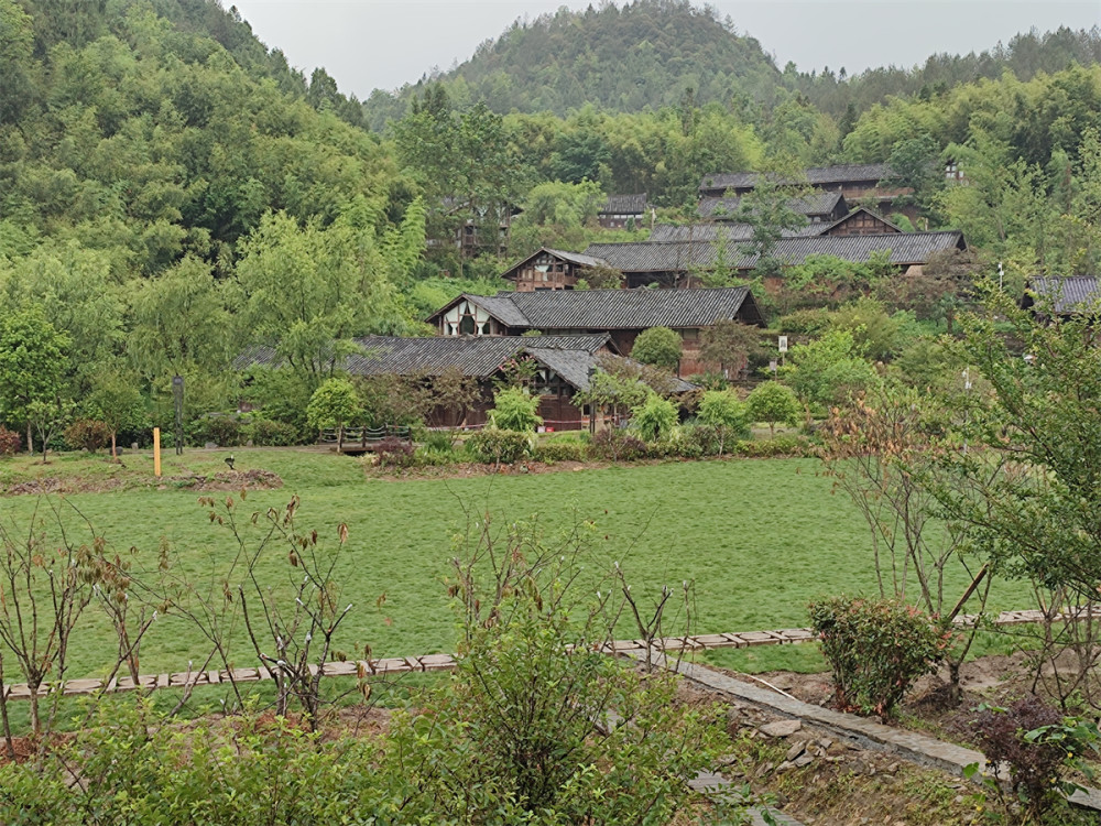 藏在贵州大山里的小村庄 与世隔绝的世外桃花源