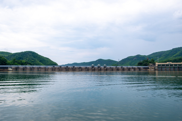 1951年10月10日,佛子岭水库工程指挥部正式成立,来自各地的建设者汇聚