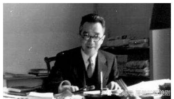 就是热气腾腾的打牌打牌打牌……那时胡适的日子过得相当地滋润,开始