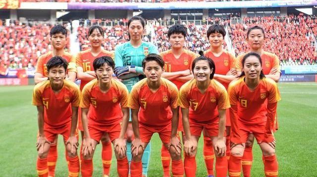 中国女足在此前的奥运附加赛当中,第一回合2-1击败韩国女足,但第二
