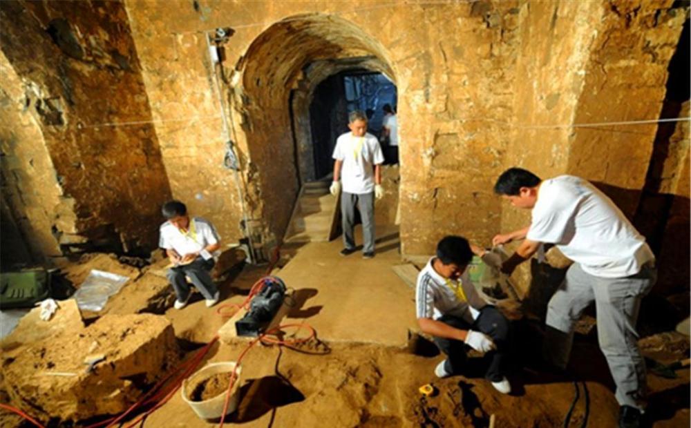 徐州出土汉代古墓,对墓主身份的确认,一直是考古界研究的重点