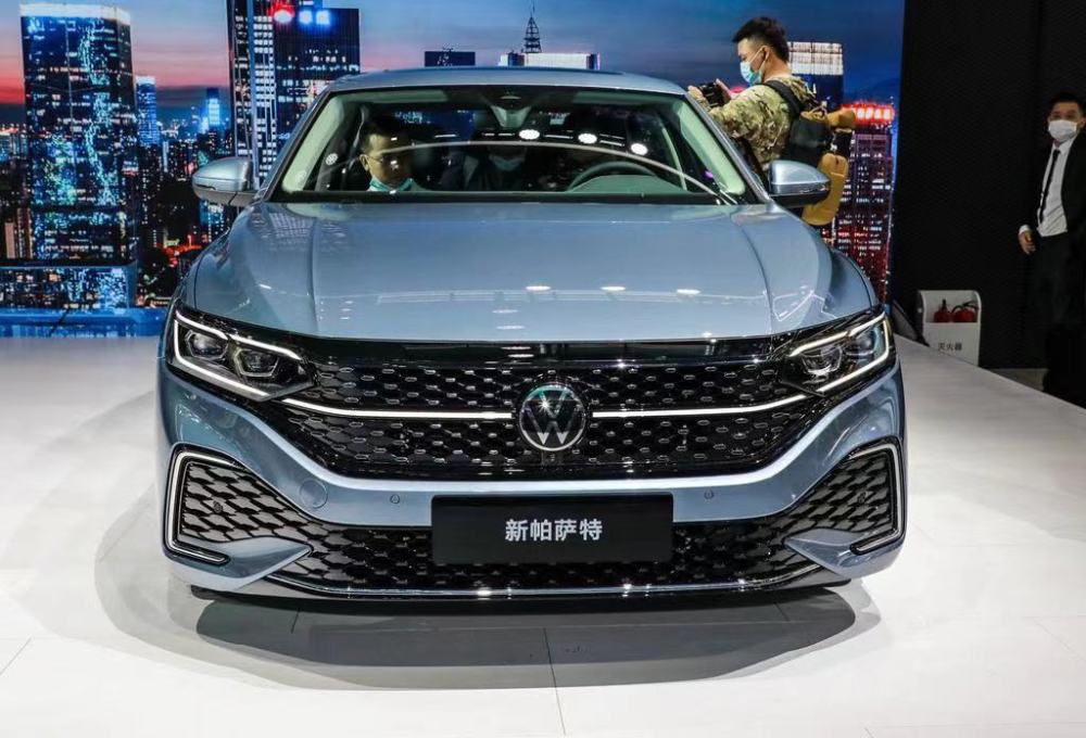 又年轻了10岁,2022款大众帕萨特发布_腾讯新闻