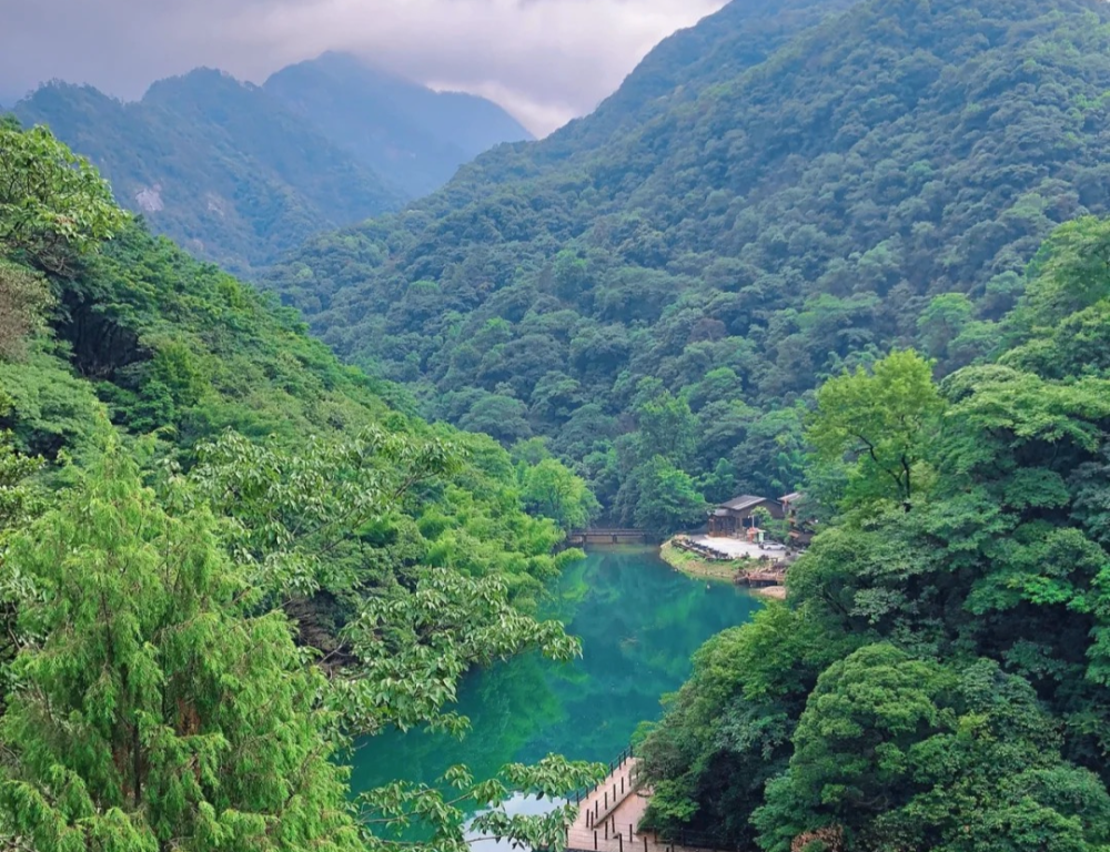 牯牛降风景区