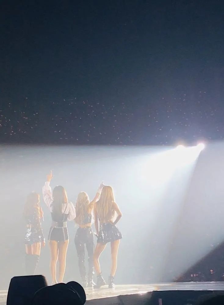 blackpink背影杀 因得你的光 我也见过银河_腾讯新闻