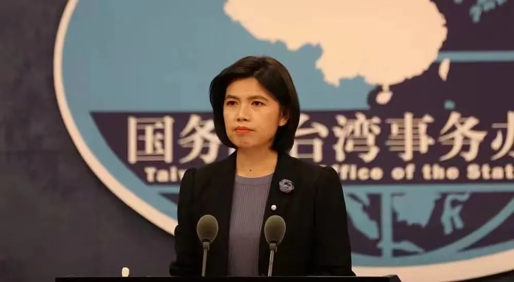 国台办发言人朱凤莲表示, 台湾是中国的一部分.