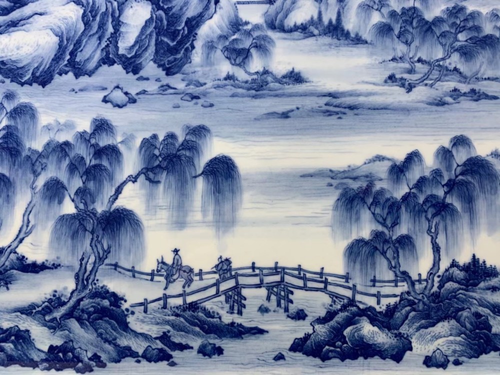 青花瓷横幅瓷板山水画松林山居图