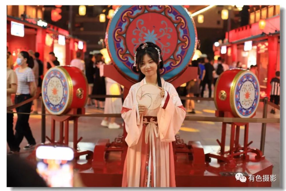 西安这个夏天大唐不夜城汉服一条街