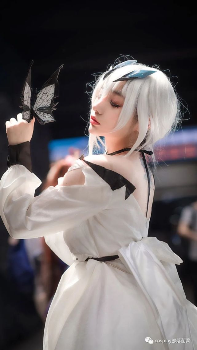 cos:二次元cos大赏bw2021小姐姐@七海翼