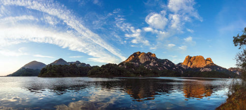 福建乌山天池:群山绕碧水 景致美如画