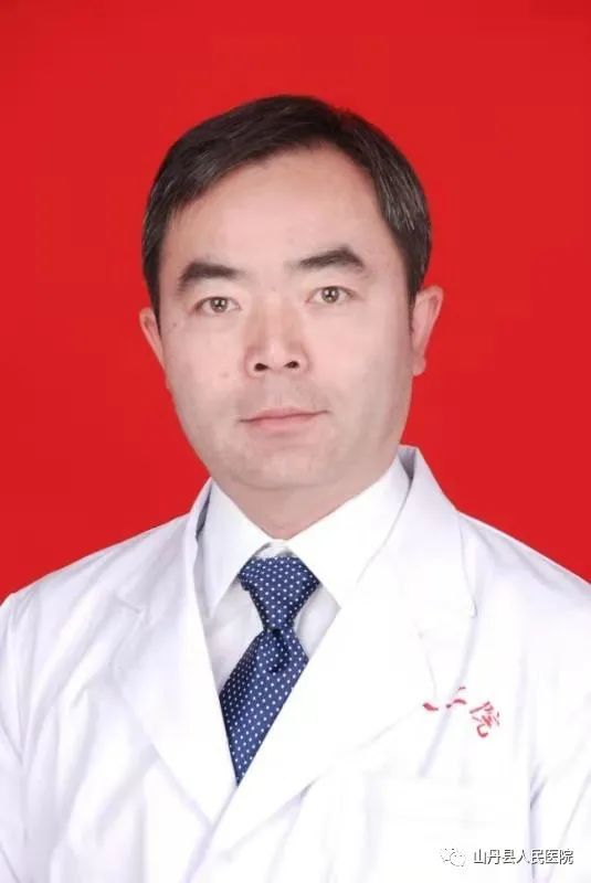 我为群众办实事山丹县人民医院特邀兰大二院骨科专家团队来院义诊