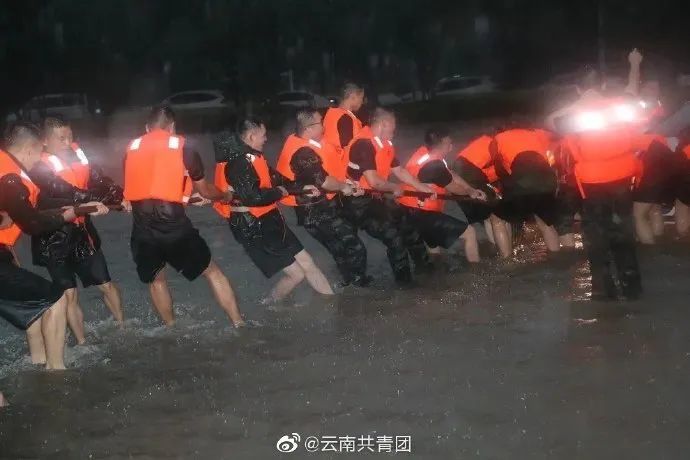 120多万人受灾!郑州特大暴雨后,这些画面我不敢看