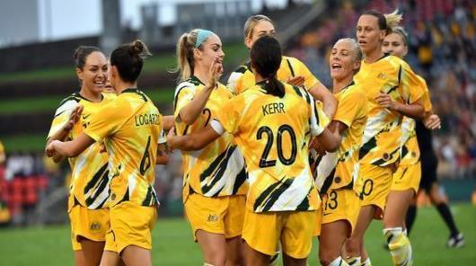 日本足球排名_日本足球宝贝(3)