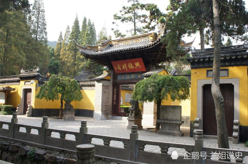 常熟市虞山北麓的兴福寺,为啥有人还叫它"破山寺?