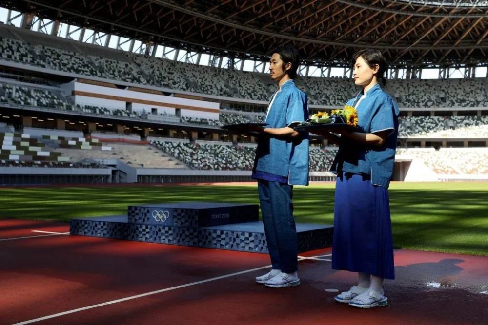 野老朝雄的东京奥运会领奖台,用到了每个日本人家里的