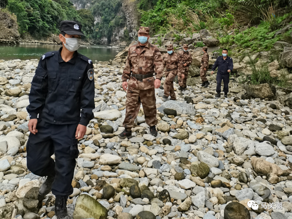 抓获一名从中越边境界河偷越国(边)境人员,马关2人获奖励一万元