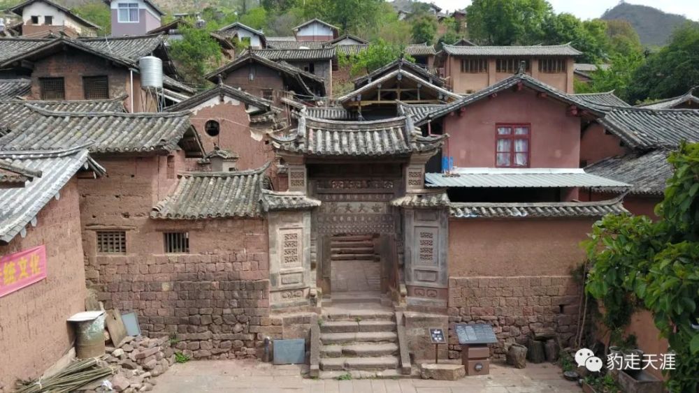 地址:云南省大理州云龙县诺邓村 游览时间≥1天 门票:免费