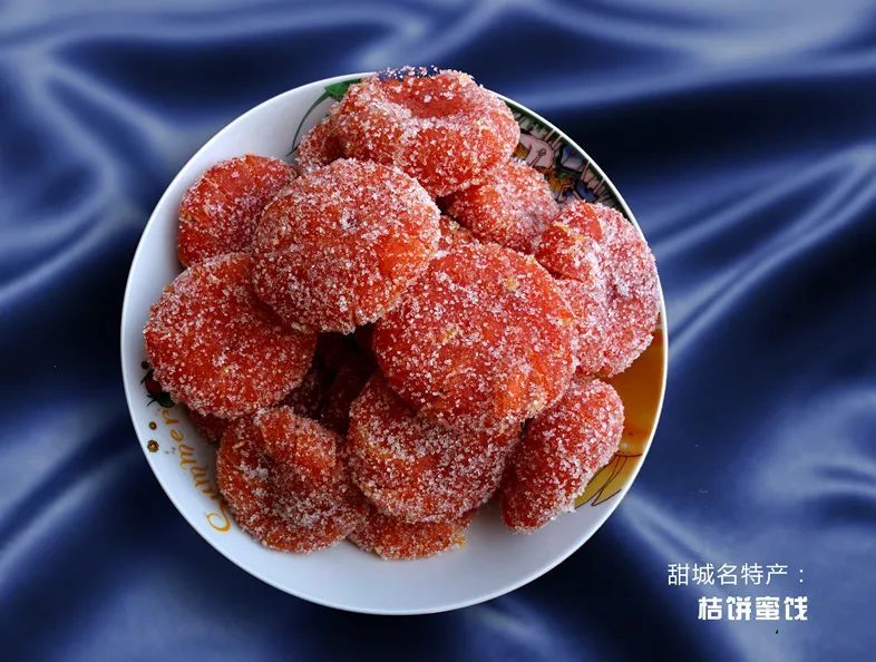 内江素有"甜城"美誉,蜜饯是内江一道历史悠久的著名特色小食品.