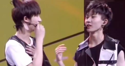王俊凯给丁程鑫取新名字,师兄弟梦幻联动,家族魂满满|tfboys|时代峰峻