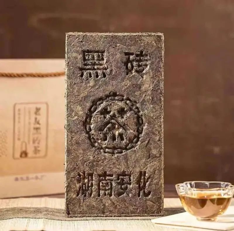 你知道安化黑茶的"三砖,三尖,一花卷"指什么吗?