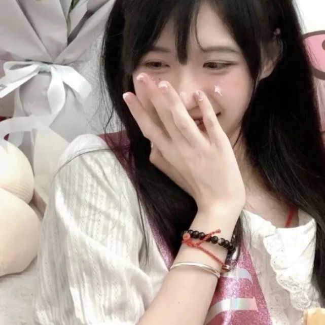 精选丨优质女生头像