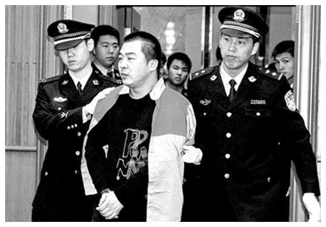 北京大兴灭门案:一家六口在熟睡中遇害,凶手是家中男