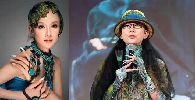 杨丽萍真的是不老女神吗当看到近脸照的时候年龄一下子就出来了