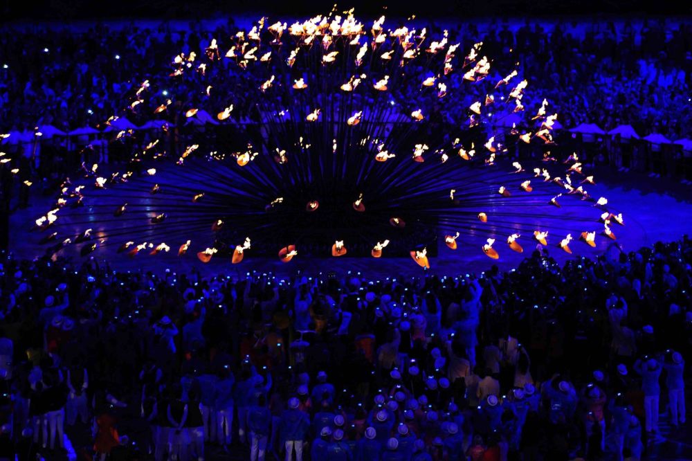 回看历届奥运会开幕式点火仪式,哪年最令人难忘?
