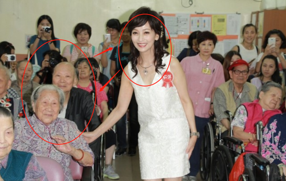 保养对女人真挺重要,快70岁的赵雅芝,与老奶奶看着不像同龄人