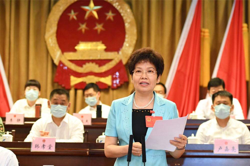 东丽区第十七届人民代表大会第十次会议闭幕 贾堤当选东丽区人民政府