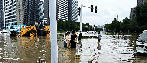 郑州地铁5号线列车"掉队人"孙聪姗:那个一直鼓励大家的女孩