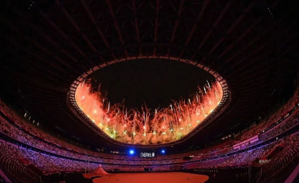 中国奥运军团出场震撼多图东京奥运会开幕式精彩瞬间