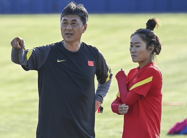 下午四点,中国女足根本不是要赢球的问题,而是必须要多赢的问题