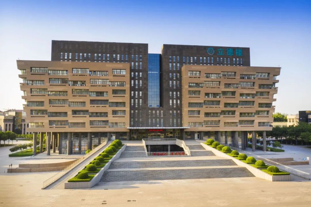 报考代码d009,淄博职业学院欢迎广大学子报考!
