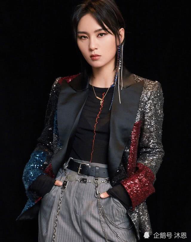 周笔畅照片欣赏