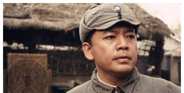 《亮剑》中,赵刚为什么非要杀了史一全?李云龙和旅长都看错了赵刚