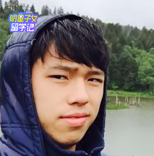 陈凯歌长子陈雨昂是外籍?曾一年学费20多万,学校只收