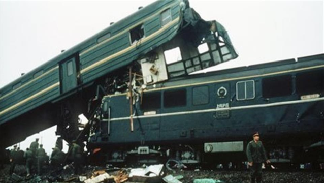 记1988年沪杭线火车相撞事故:29人遇难,28人为日本人