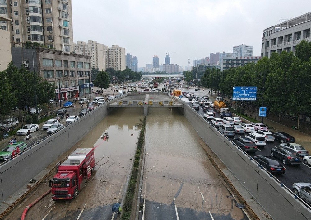 亲历者讲述:郑州京广北路隧道惊心一小时